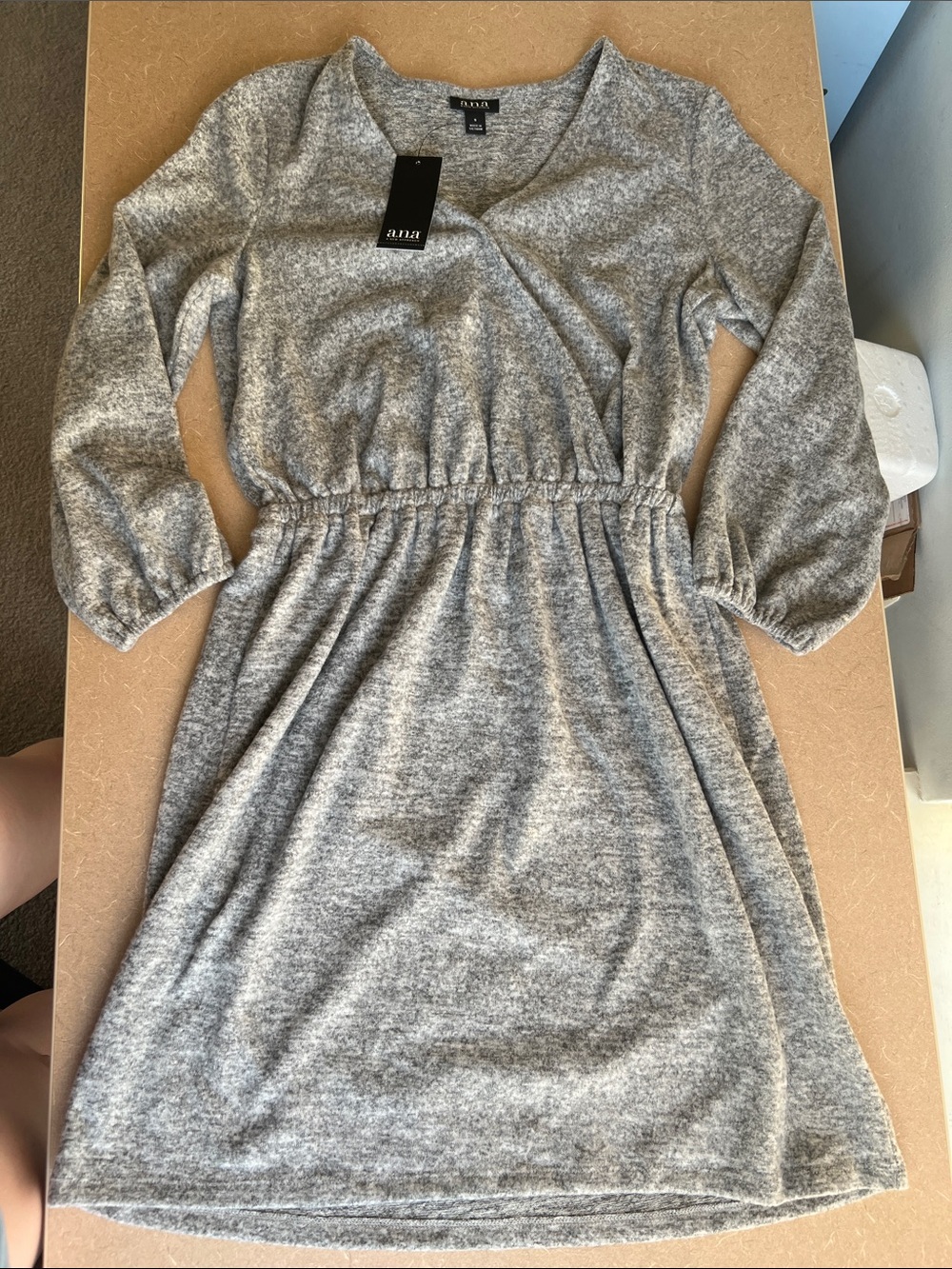 a.n.a Heather Gray Soft Long Sleeve Elastic Waist Dress